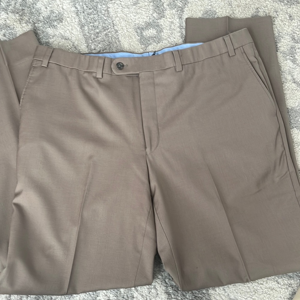 Men’s Riviera Traveler by Jack Victor Flex Technology Flat Front Khakis